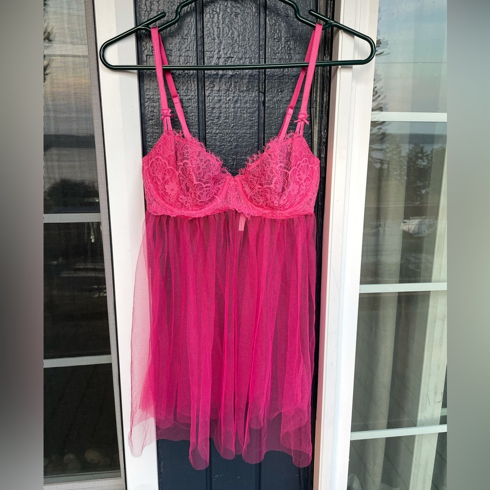 Victoria’s Secret pink lace tull babydoll lingerie